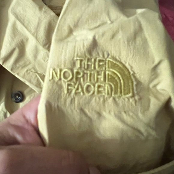 North face jacket - Picture 3 of 3